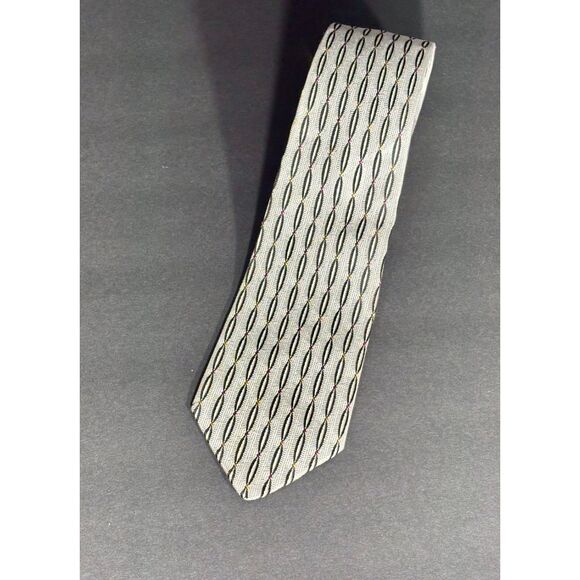 Gianni Versace Italy Silk Tie Silver Gray Black Pink Oval Pattern 57\
